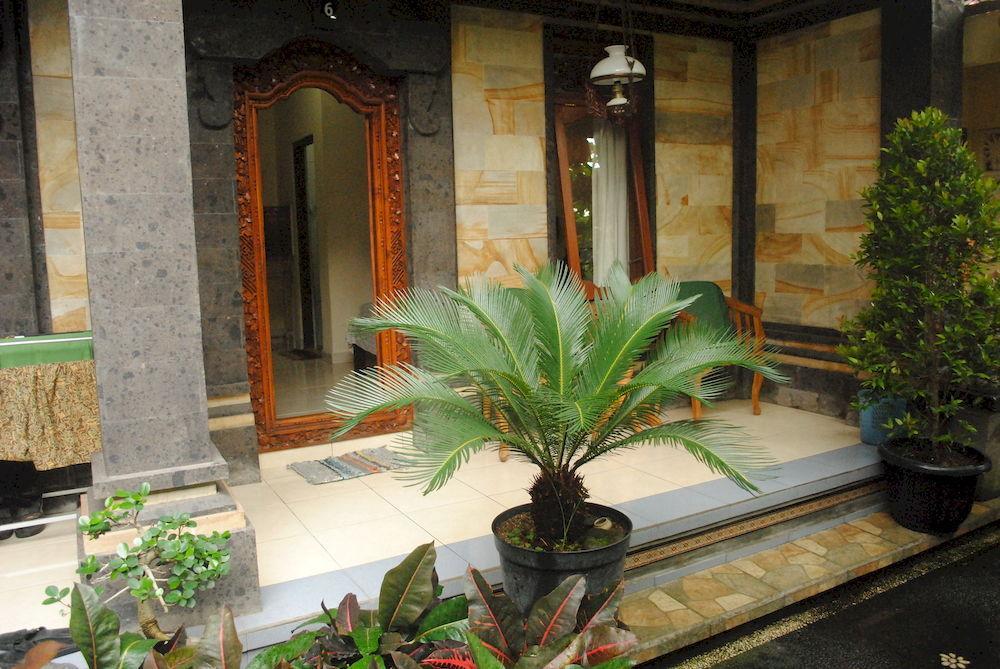 Jangkrik Homestay Ubud Eksteriør billede